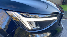 Volvo XC40 2.0 B4P Plus Black Edition 5dr Auto Petrol Estate